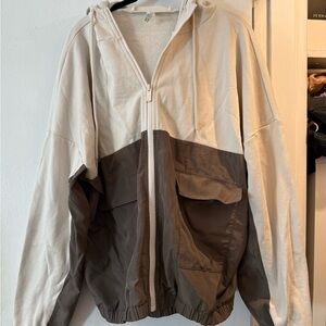 Alo  Yoga Two-Tone Hooded Jacket